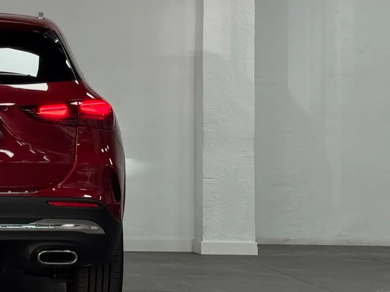 Mercedes-Benz GLA 250 250e — Galerie du véhicule 11
