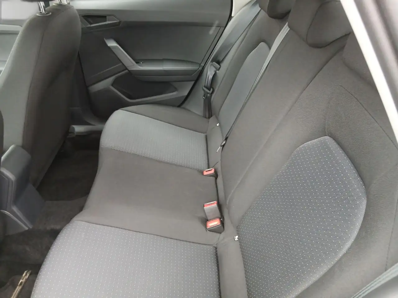 SEAT Ibiza 1.0 TSI Style DSG *Vision+*GRA*LED* — Vehicle gallery 21