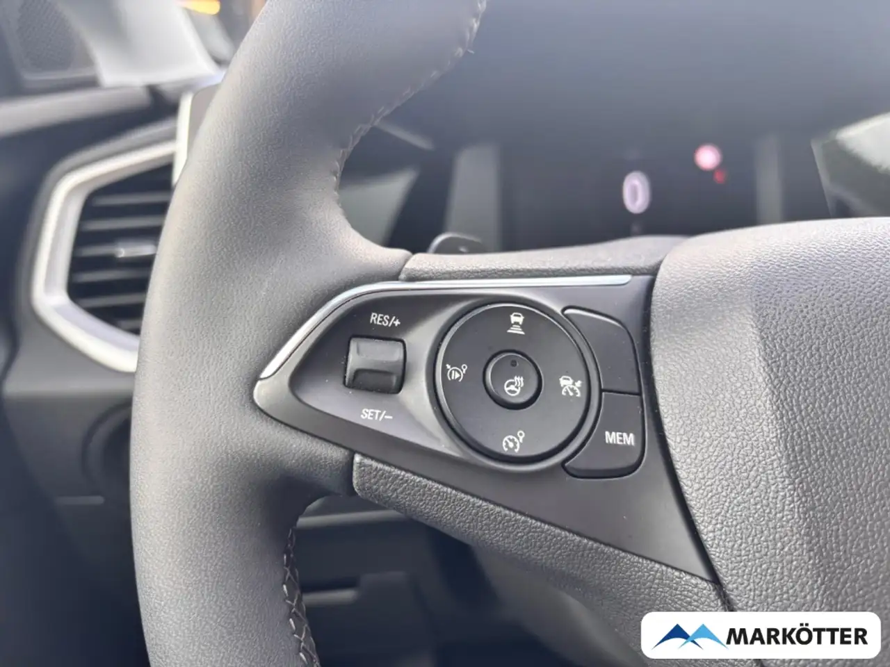 Opel Grandland Enjoy ACC/KLIMA/SHZ/LHZ/FSH/PDC/ALLWETTER — Vehicle gallery 18