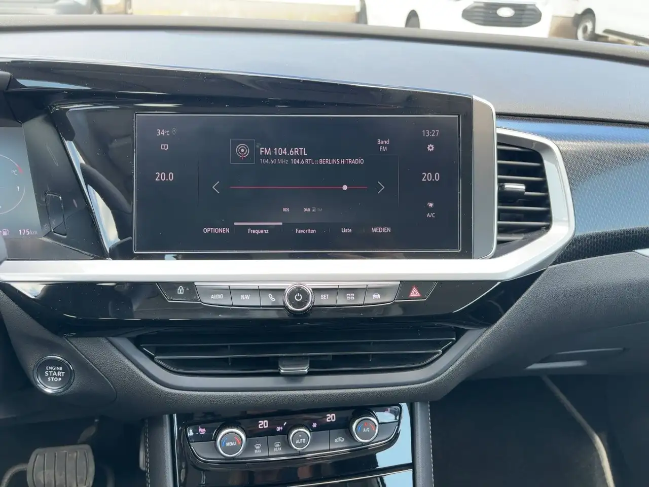 Opel Grandland GS LED+360°KAMERA+NAVI+ALLWETTER — Galería del vehículo 13