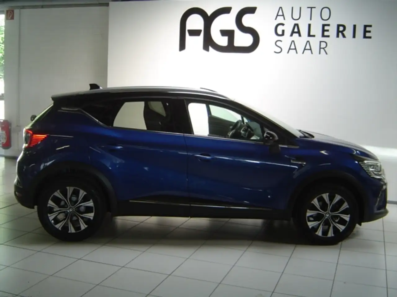 Renault Captur II Techno 1.0 TCe 90 EU6d Navi Digitales Cockpit.. — معرض صور السيارة 7