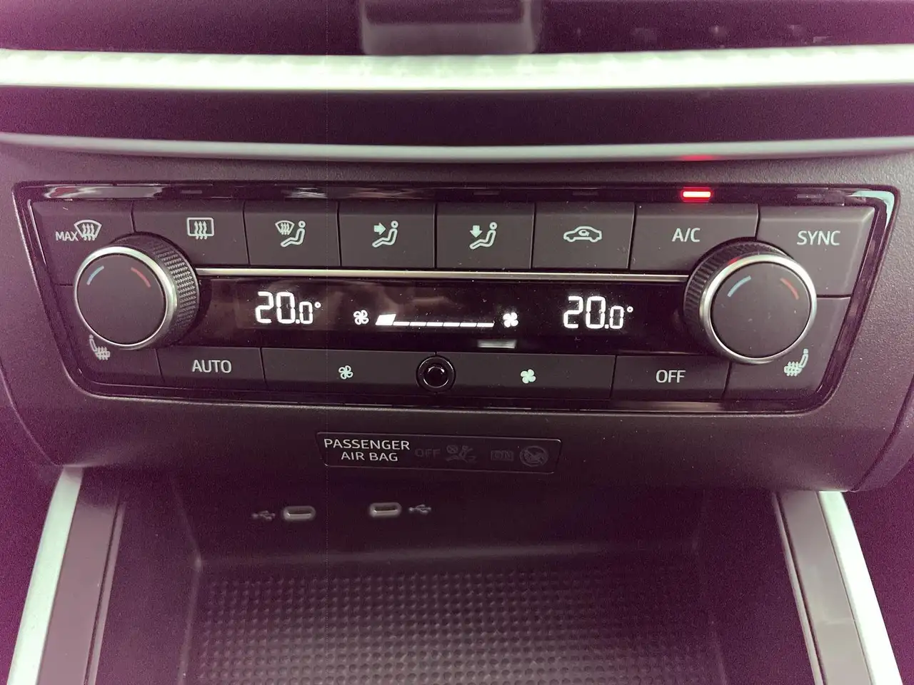 SEAT Arona Style Edition 1.0 *NAVI*RFK*SHZ*uvm — Vehicle gallery 12