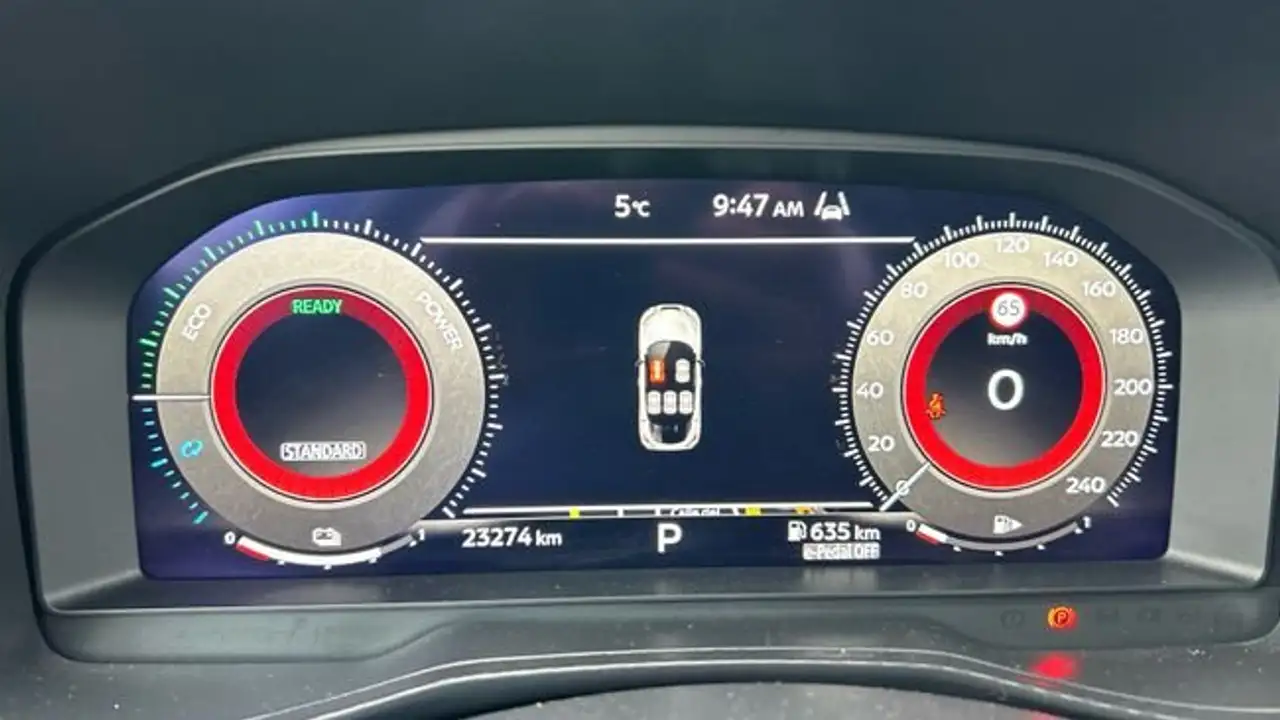Nissan Juke 1.6 HYBRID HEV 105KW N-CONNECTA AUTO 143 5P — معرض صور السيارة 13