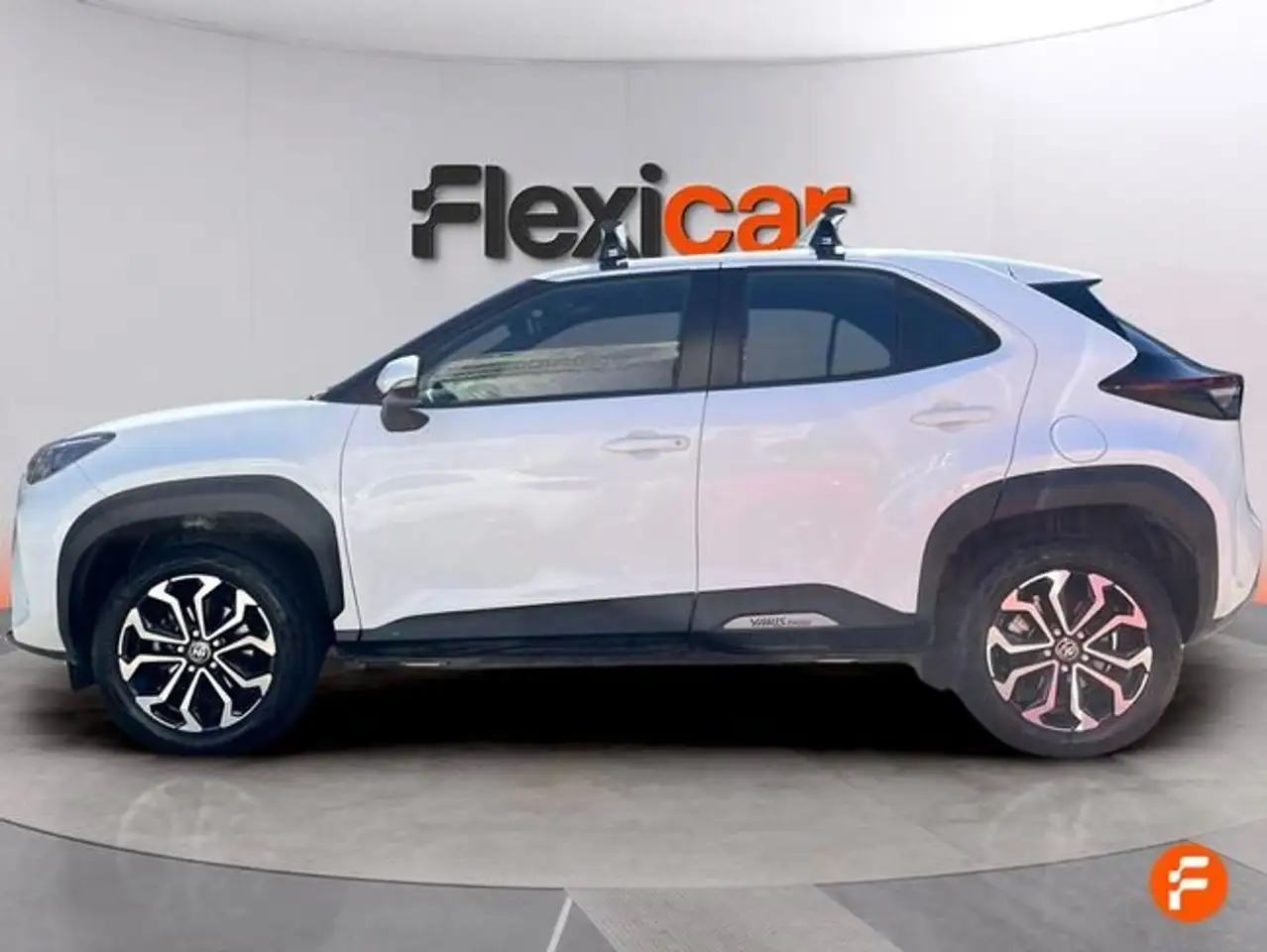 Toyota Yaris Cross 120H Active Plus — Galería del vehículo 4