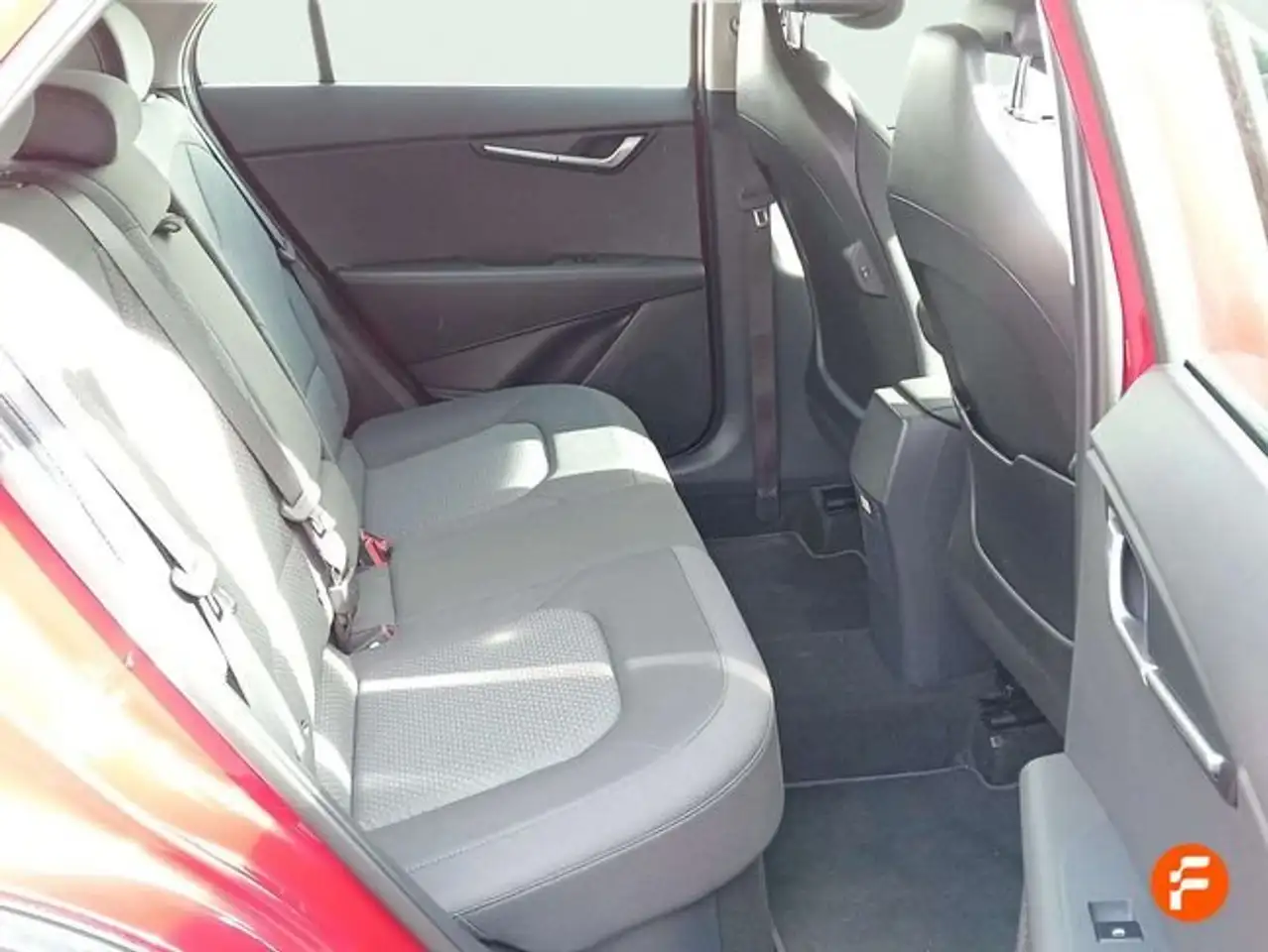 Kia Niro 1.6 HEV Concept — معرض صور السيارة 21