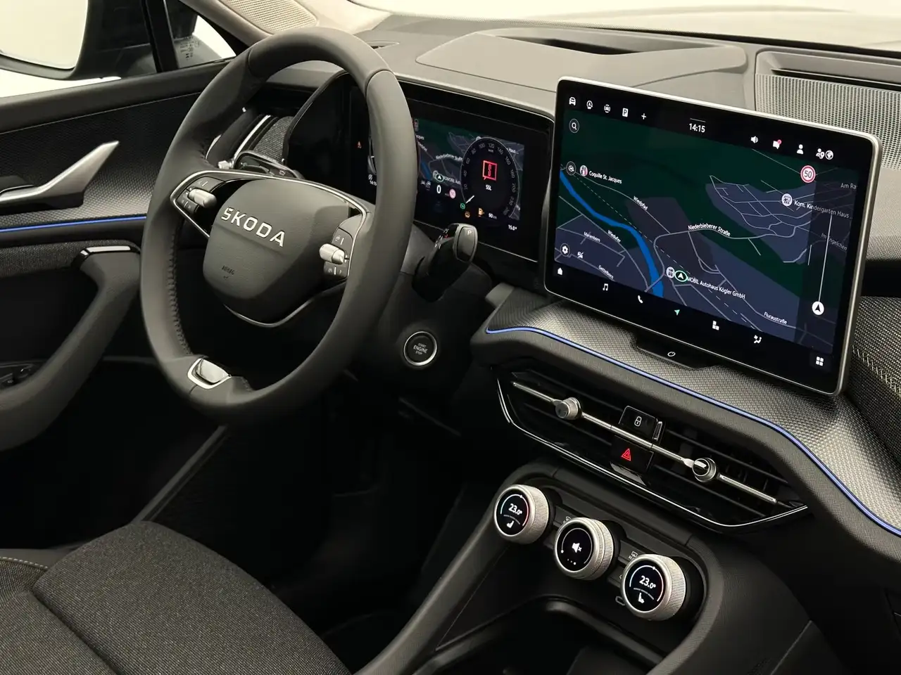 Skoda Kodiaq Kodiaq 1.5 TSI DSG +NAV+MATRIX+CAM+AHK+SHZ — Vehicle gallery 25