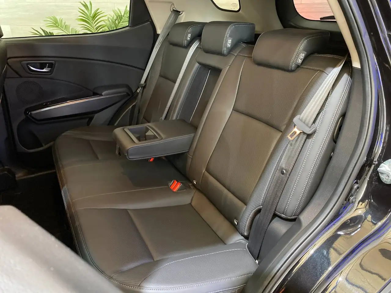 SsangYong Tivoli Grand 1,5P Blackline*6AT+AHK+LED+LEDER — Galerie du véhicule 20