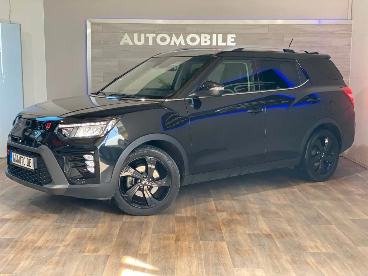 SsangYong Tivoli Grand 1,5P Blackline*6AT+AHK+LED+LEDER — Bad Kreuznach