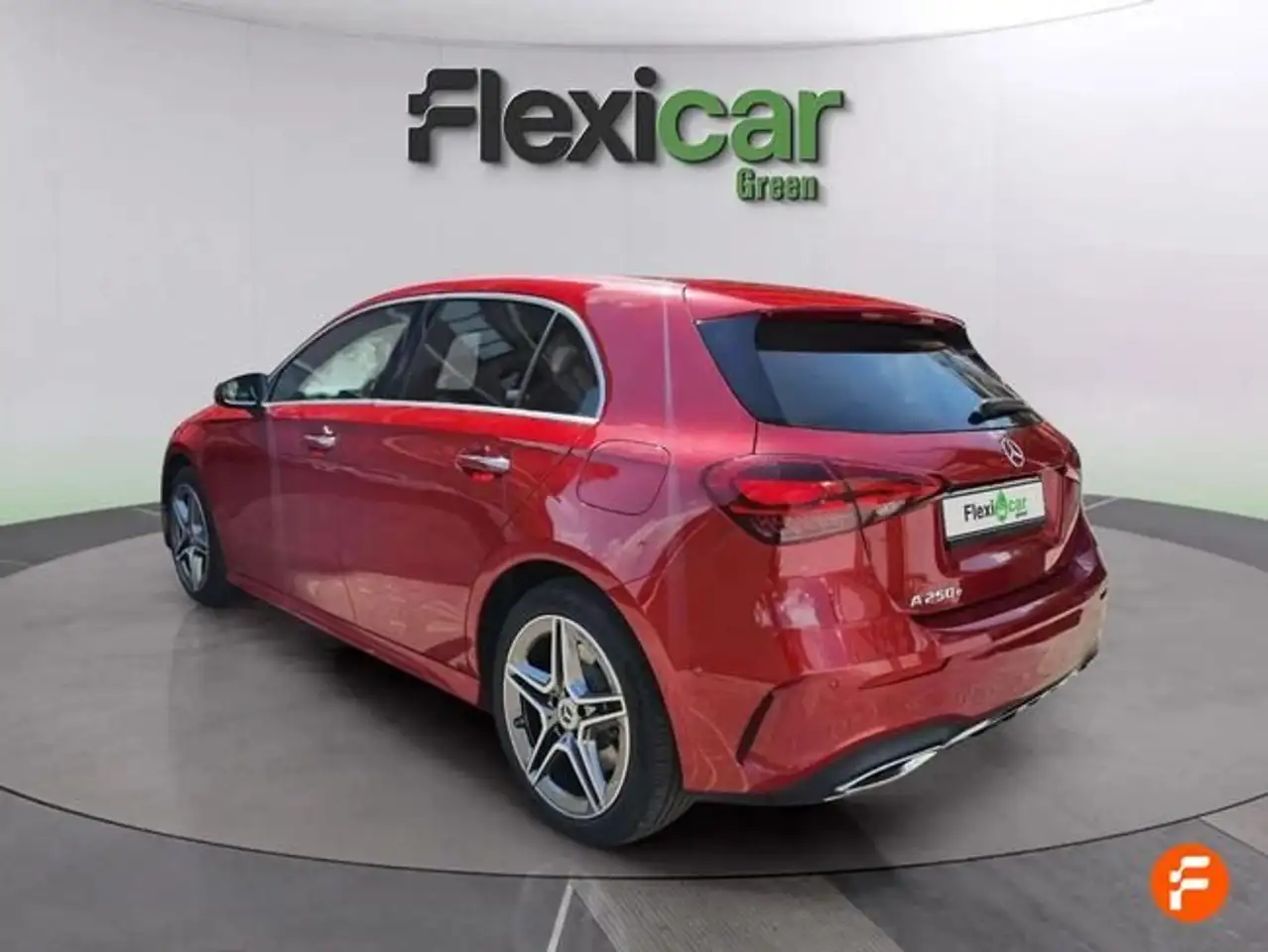 Mercedes-Benz A 250 e — معرض صور السيارة 5
