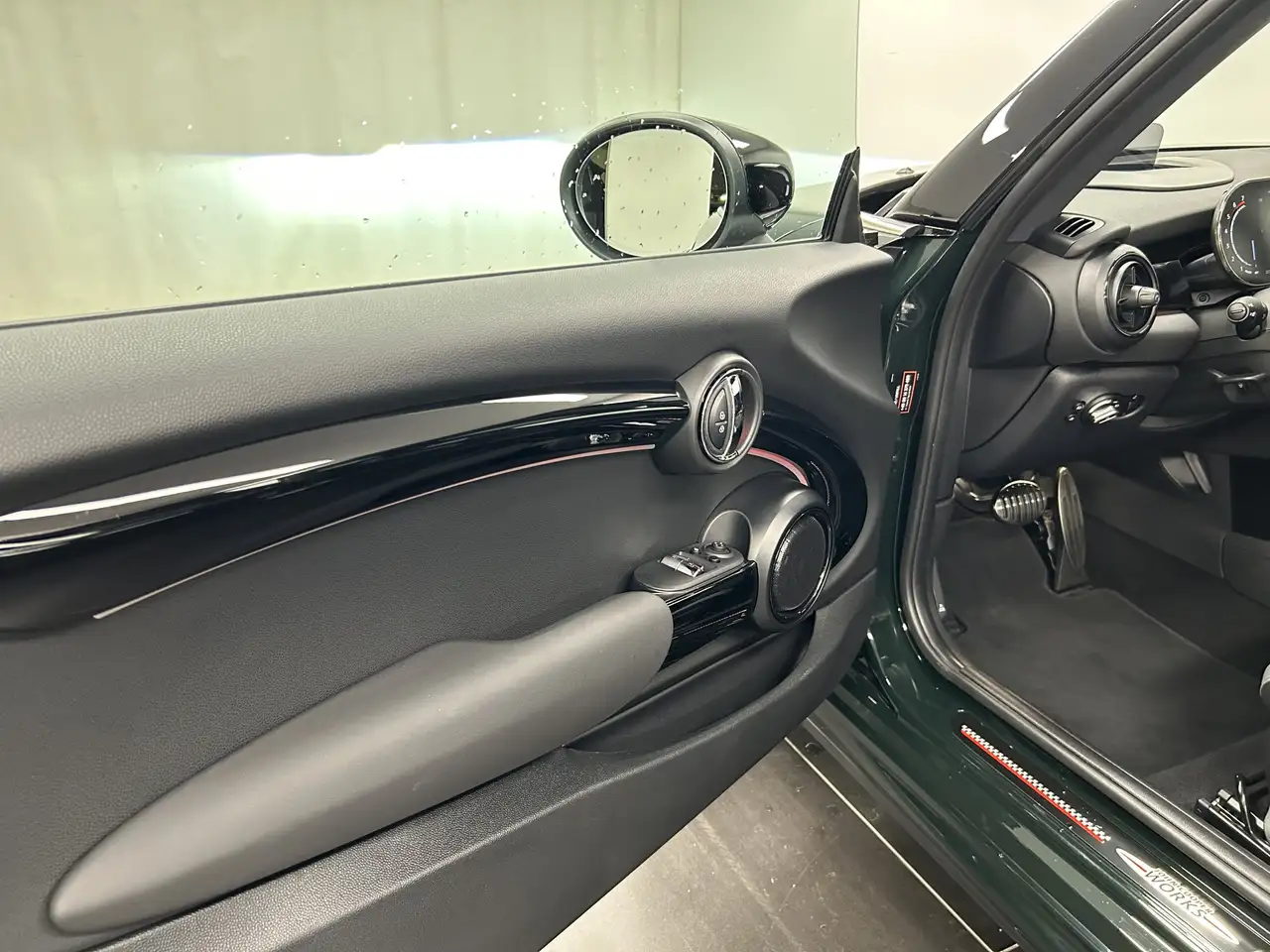 MINI John Cooper Works JCW Trim Pano. Head-Up Harman/Kardon DAB LED Komfo — معرض صور السيارة 15