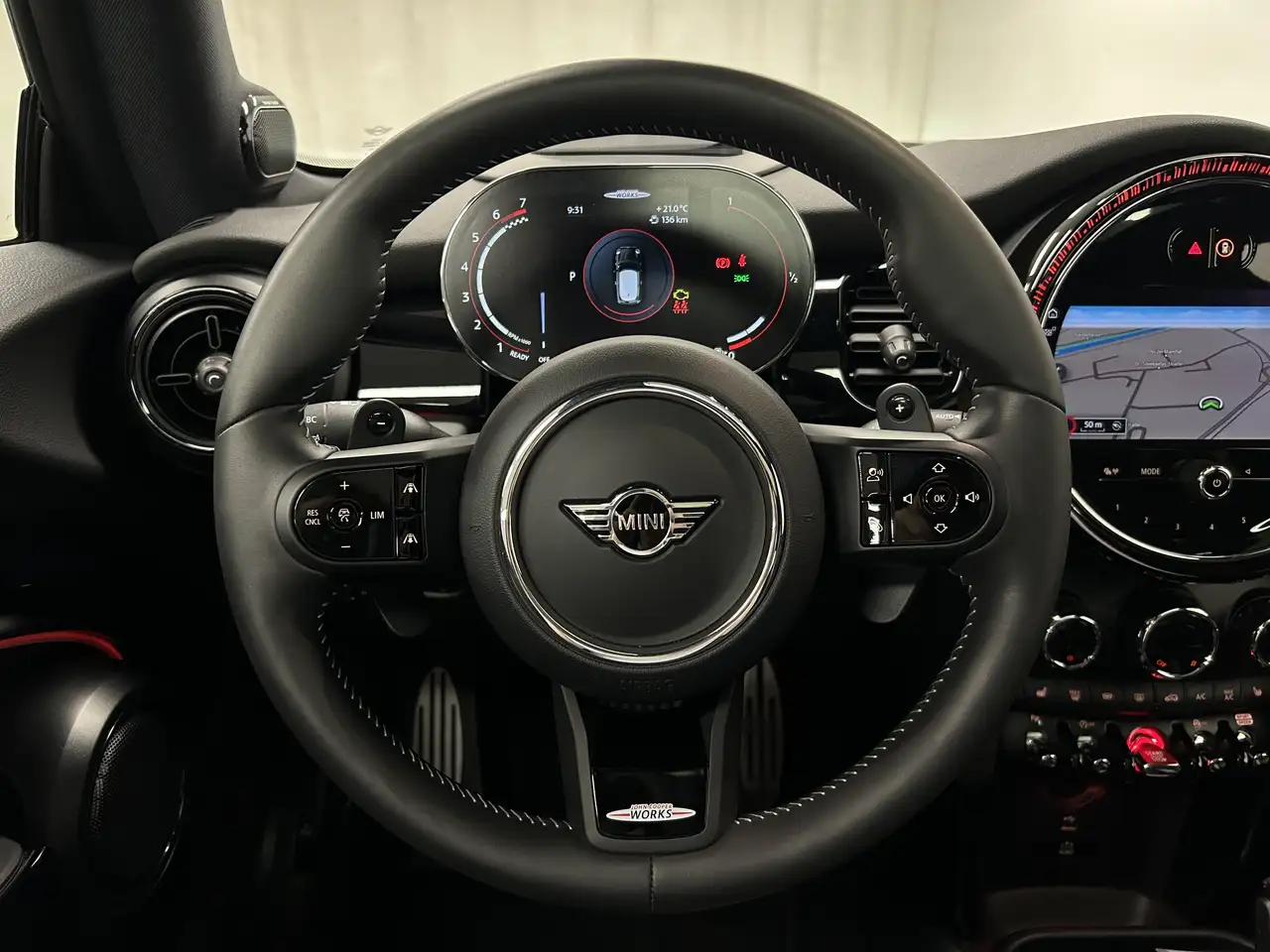 MINI John Cooper Works JCW Trim Pano. Head-Up Harman/Kardon DAB LED Komfo — معرض صور السيارة 30