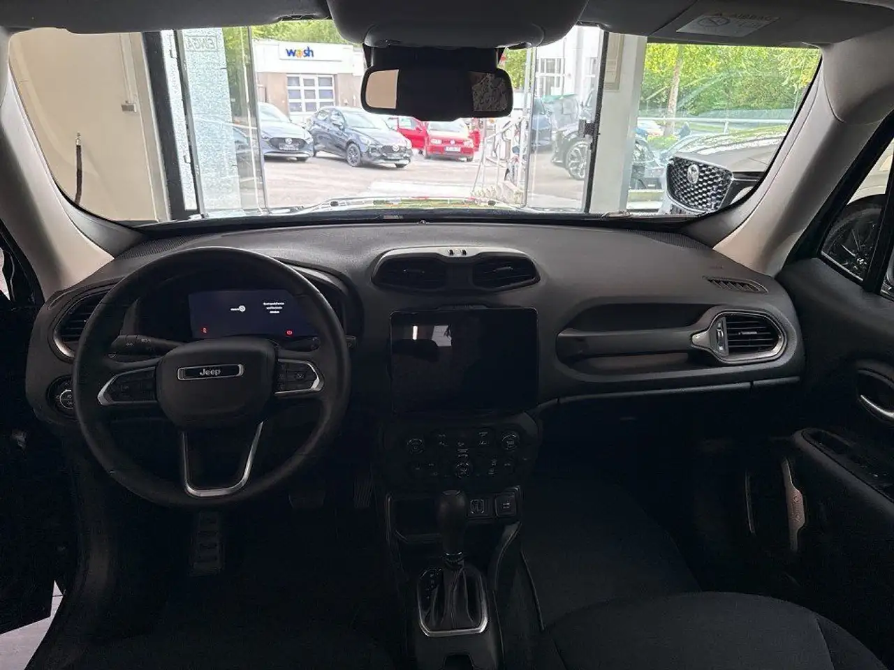 Jeep Renegade 1.5 130PS Altitude Technologie & Winter — Galerie du véhicule 13