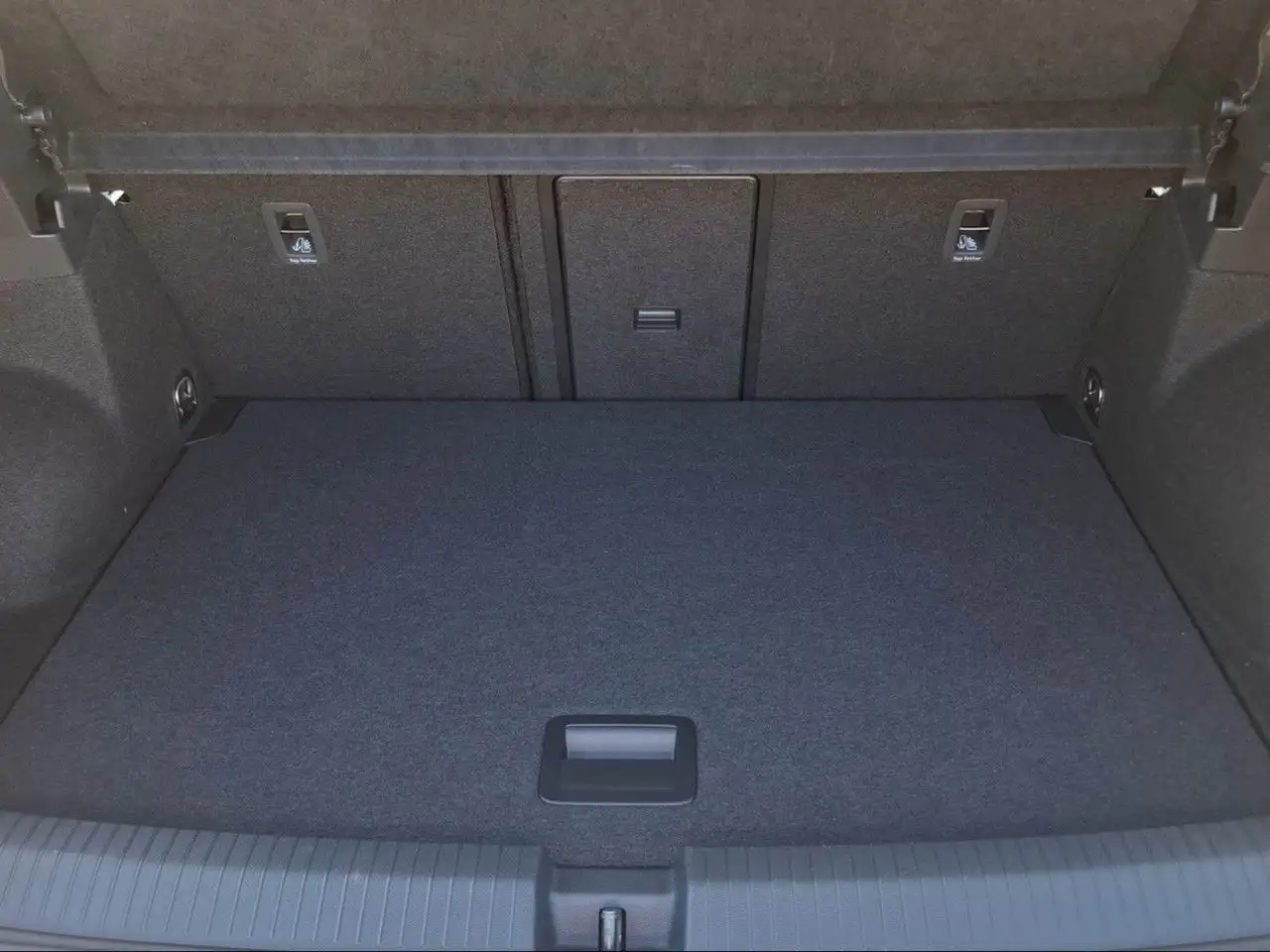 Volkswagen T-Roc 1.0 TSI MOVE LED+ACC+APP+SHZ Bluetooth Klima — Galerie du véhicule 14