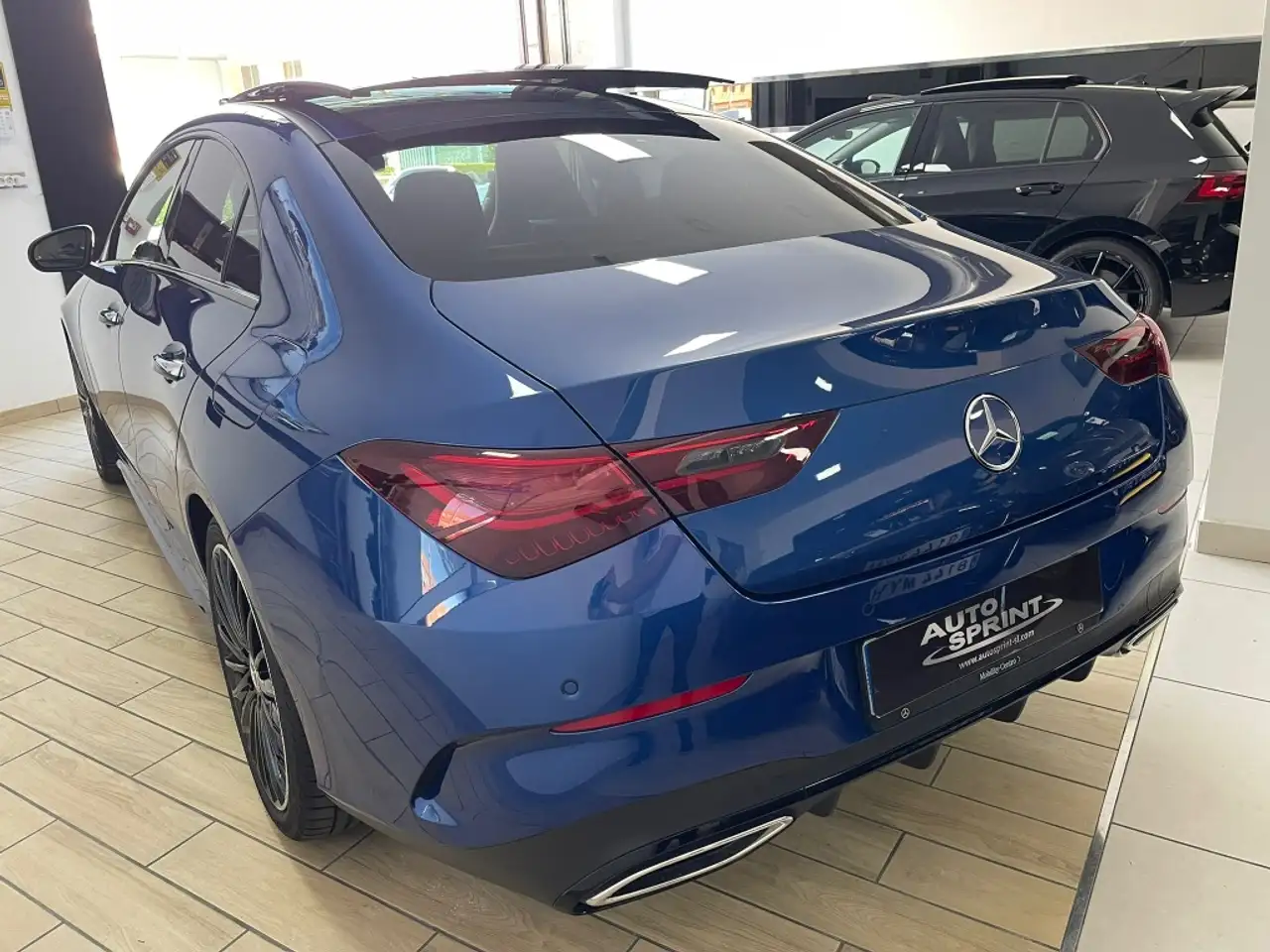 Mercedes-Benz CLA 220 220d — Vehicle gallery 7
