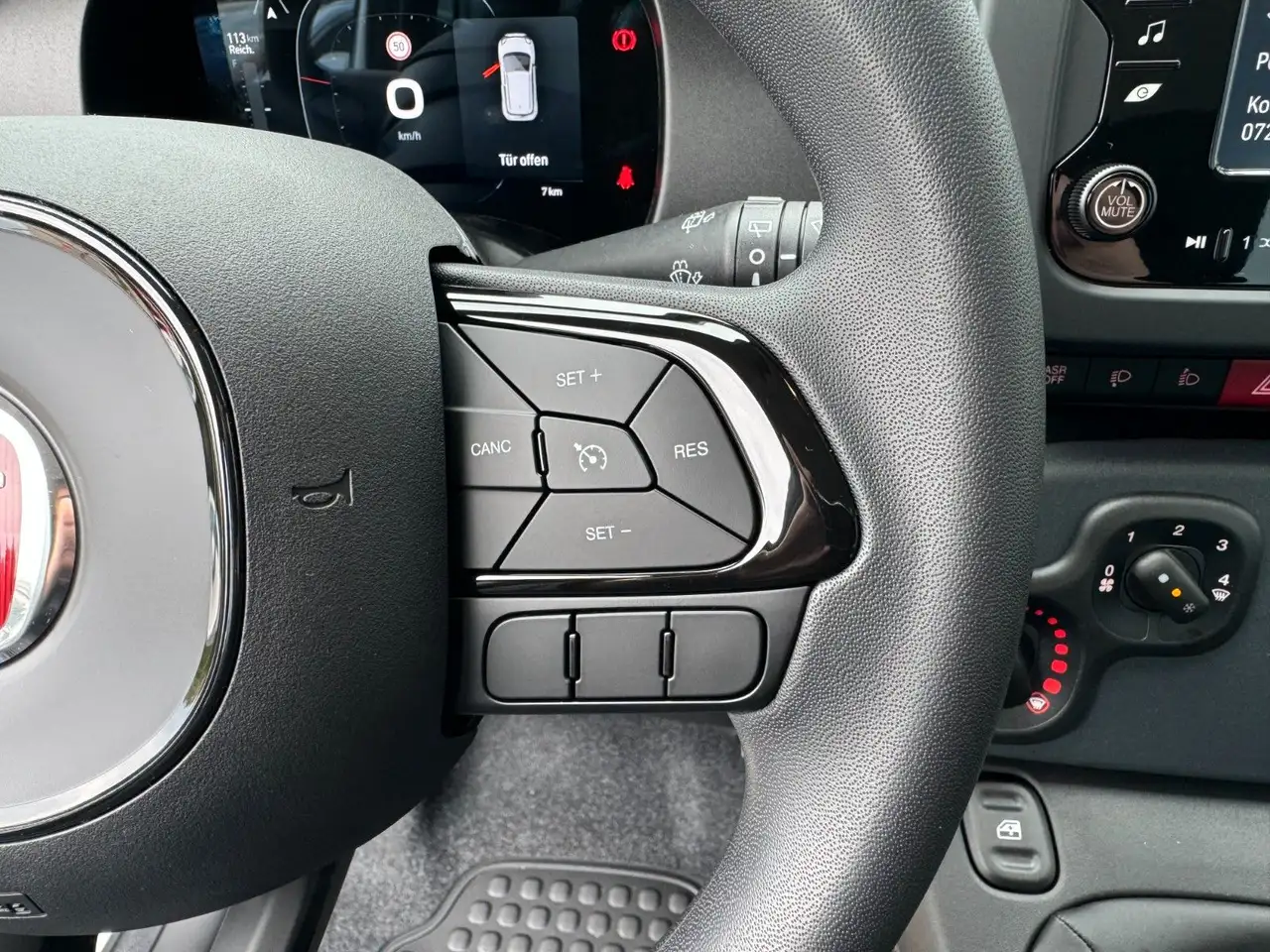 Fiat Panda 1.0 Hybrid+Komfortpaket+5Sitz+WKR — معرض صور السيارة 9