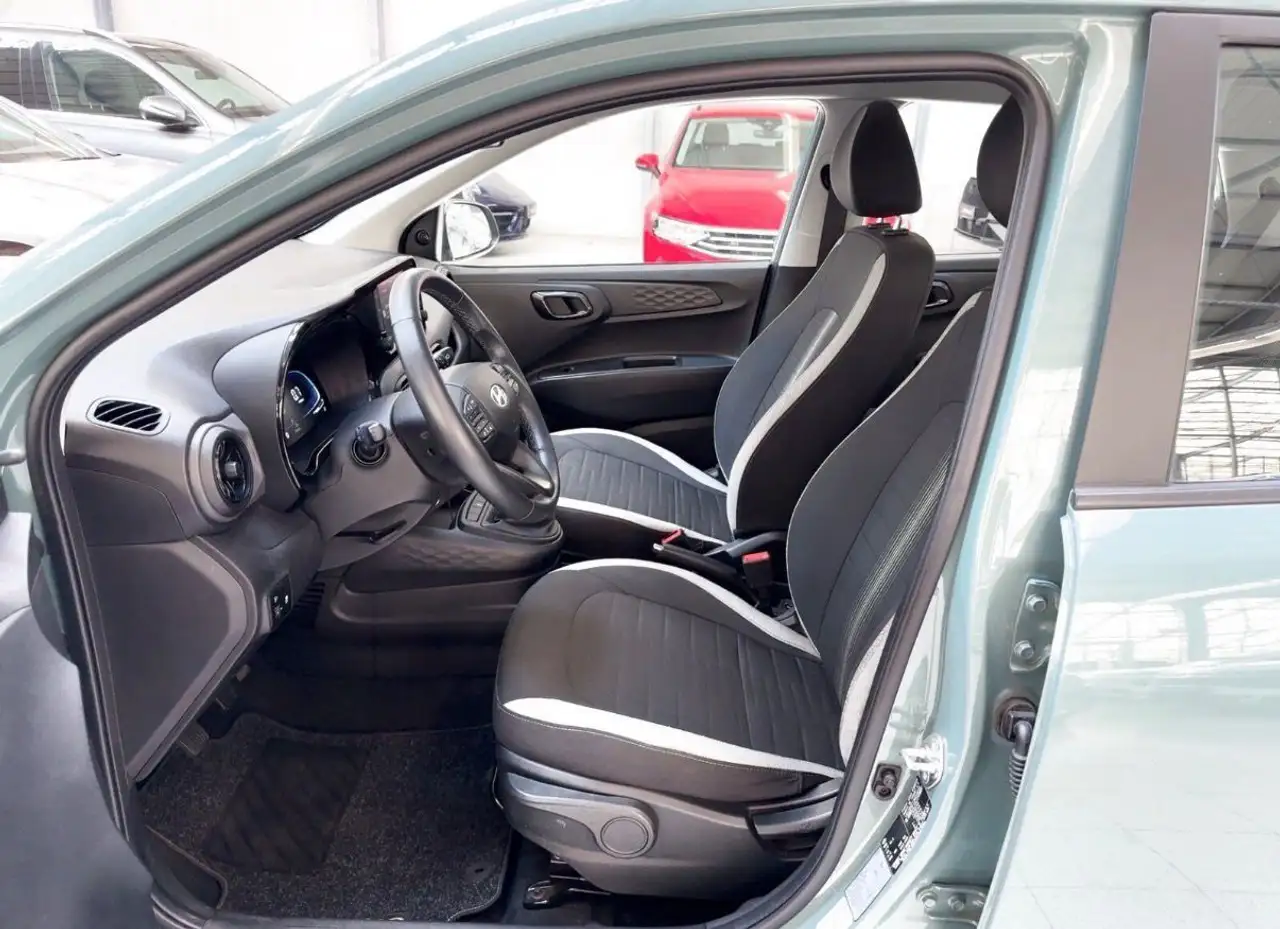 Hyundai i10 1.0 Select *App*DAB*Spurhalte* — Vehicle gallery 4