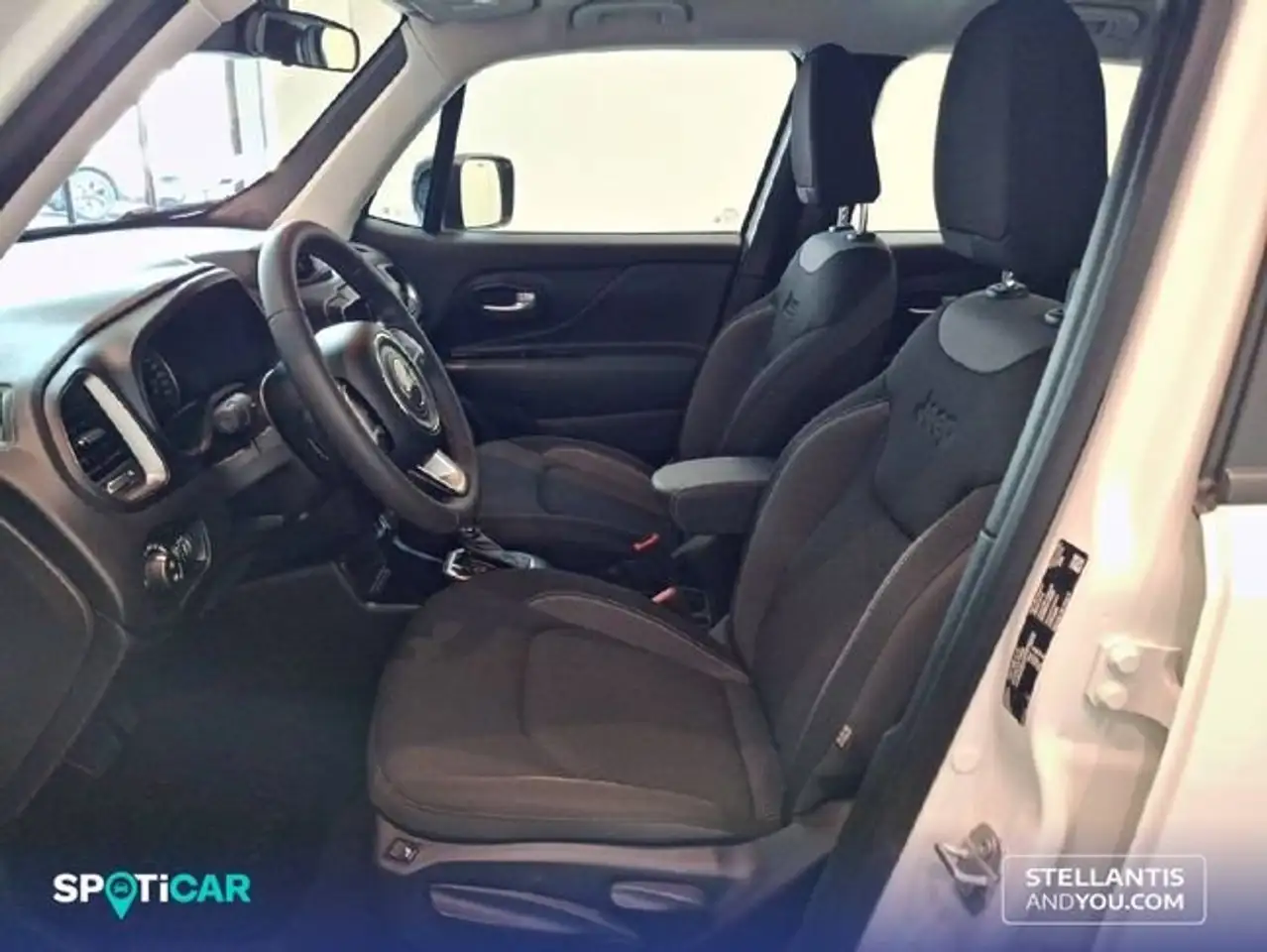 Jeep Renegade eHybrid 1.5 96kW(130CV) ATX Limited — Galerie du véhicule 9