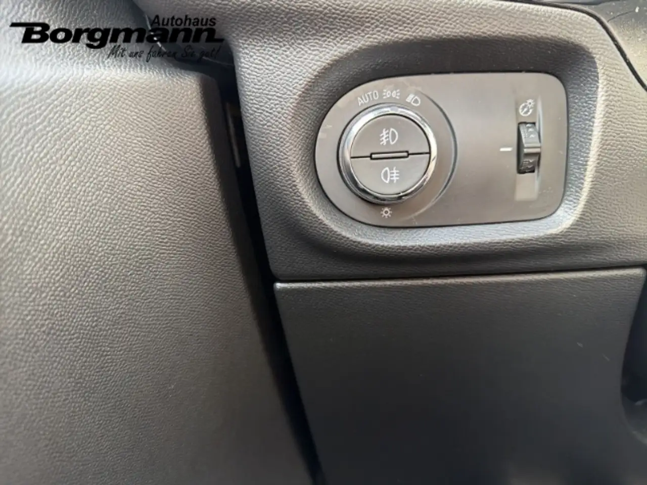 Opel Corsa F 1.2 GS-Line LED - Navi - Rückfahrkamera - Carpla — Galerie du véhicule 15