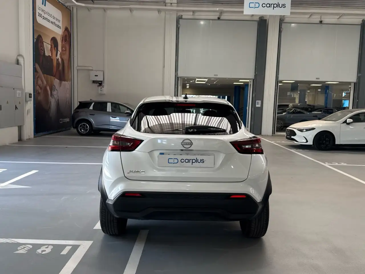 Nissan Juke 1.0 DIG-T N-Connecta 4x2 DCT 7 84kW — Galería del vehículo 6