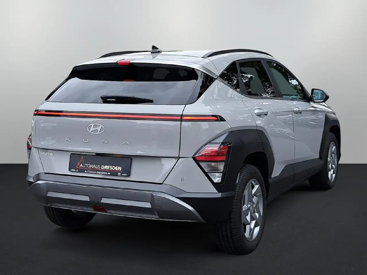 Hyundai KONA 1.0 T-GDI Trend *ACC*NAVI*DAB*SHZ*KEYLESS*LM — Galerie du véhicule 5