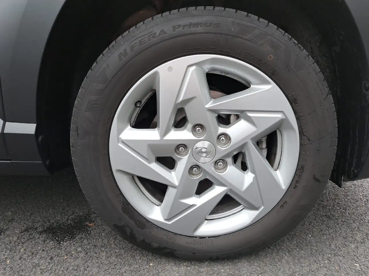 Hyundai KONA 1.0 T-GDI Trend *ACC*NAVI*DAB*SHZ*KEYLESS*LM — Galerie du véhicule 8