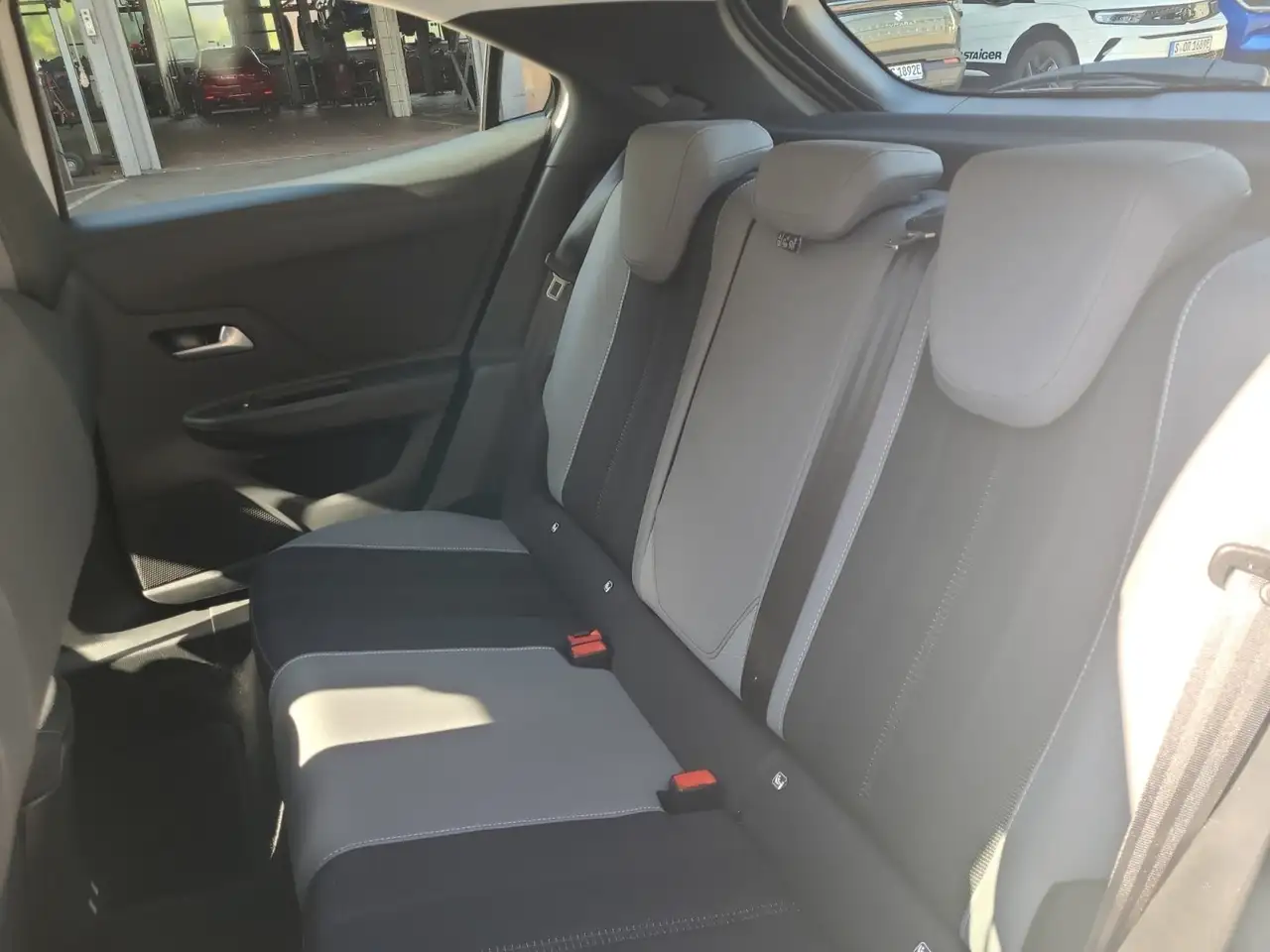 Opel Mokka Elegance Automatik*Parksens*Sitzheizung — معرض صور السيارة 15