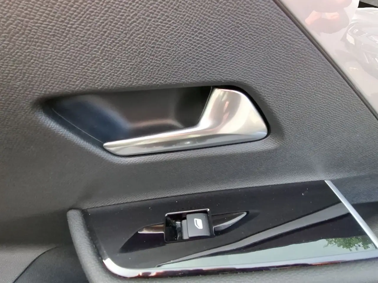 Opel Astra L 1.2 Turbo GS, AHK, LED, Kamera, Klimaaut — معرض صور السيارة 16