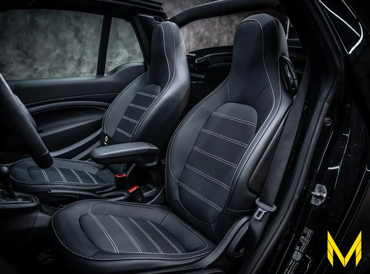 smart forTwo EQ cabrio prime EXCLUSIVE:U WANT IT BLACK — معرض صور السيارة 19