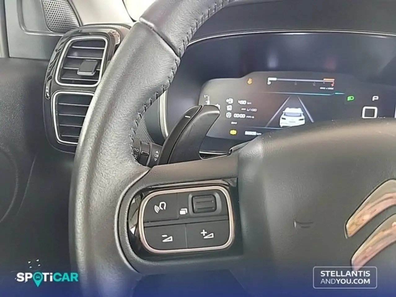 Citroen C5 Aircross BlueHdi 96kW (130CV) S&S EAT8 Plus — معرض صور السيارة 14