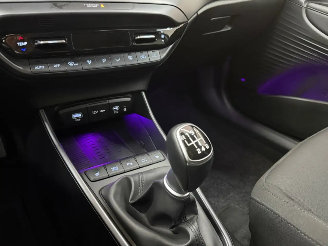 Hyundai i20 Prime ALLWETTER NAV LED DIG-DISPLAY KAMERA SITZ.HZ — معرض صور السيارة 18