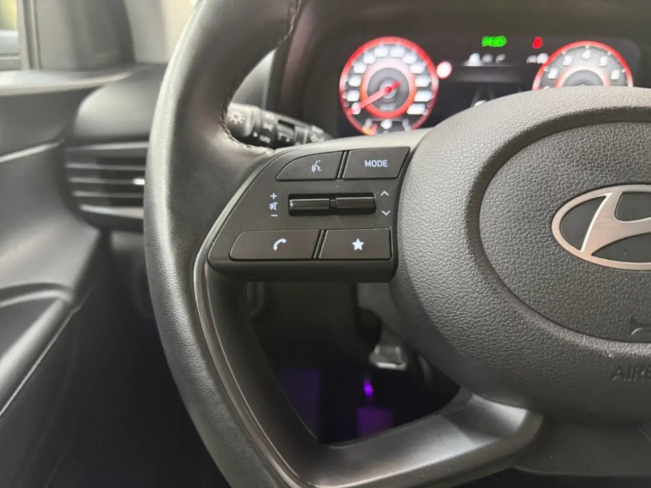 Hyundai i20 Prime ALLWETTER NAV LED DIG-DISPLAY KAMERA SITZ.HZ — معرض صور السيارة 16