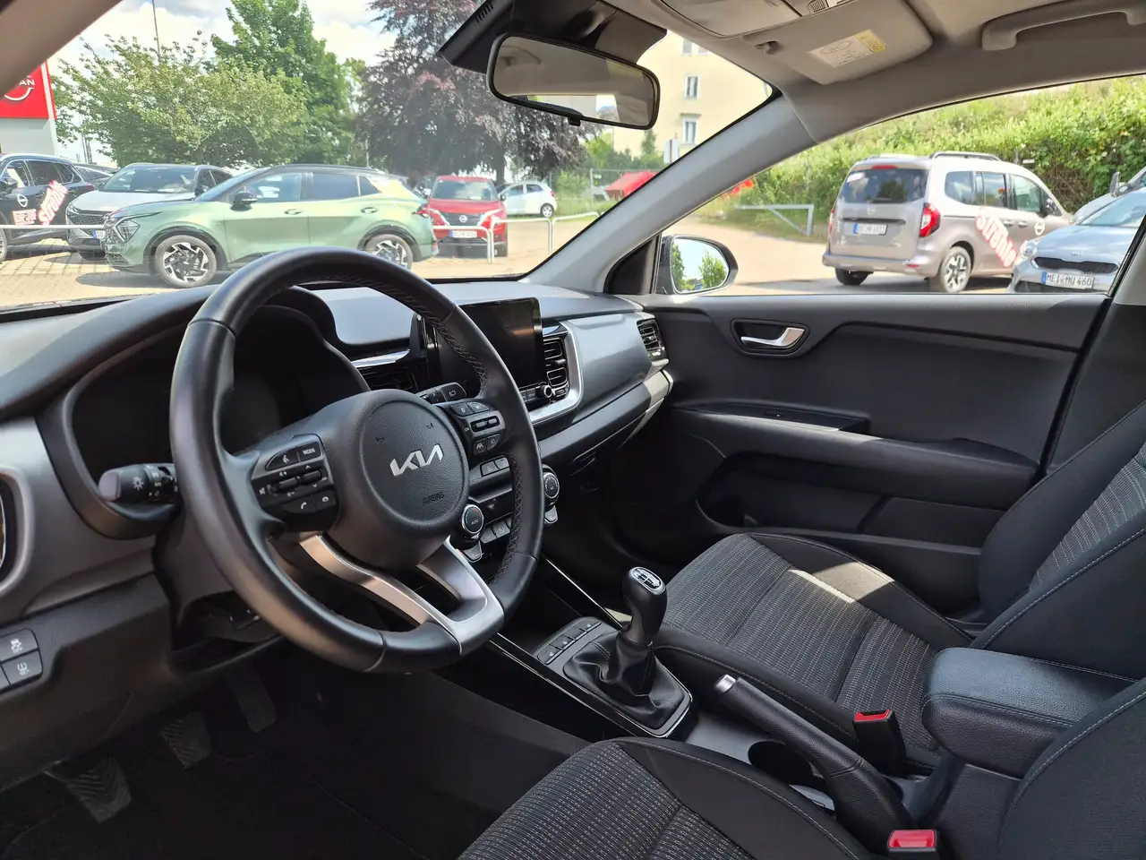 Kia Stonic Vision 1.0T-GDI 6MT Navi Tempomat Sitzheizung — Galerie du véhicule 9
