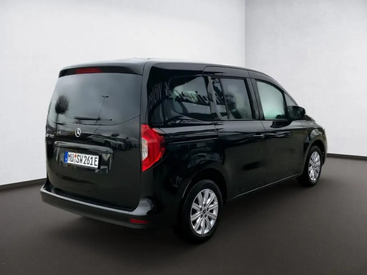 Mercedes-Benz EQT 200 Standard Ambi*MBUX*DAB*AUT*LED*RKam*PTS — معرض صور السيارة 5