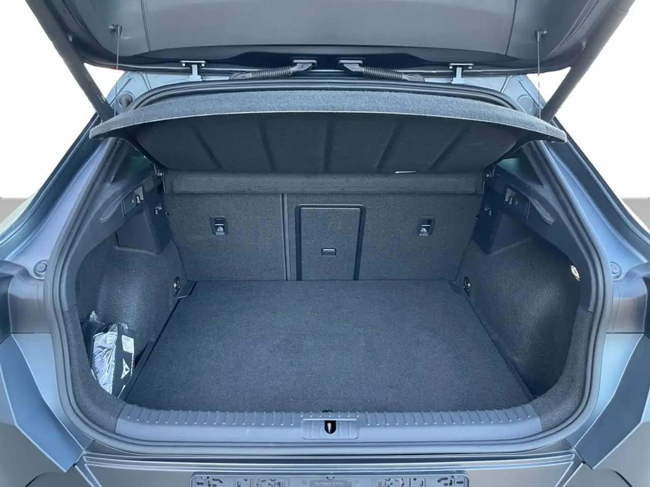 CUPRA Formentor 2.5 TSI DSG 4Drive VZ5 DCC MATT*MATRIX*AKEBONO*... — Galería del vehículo 11