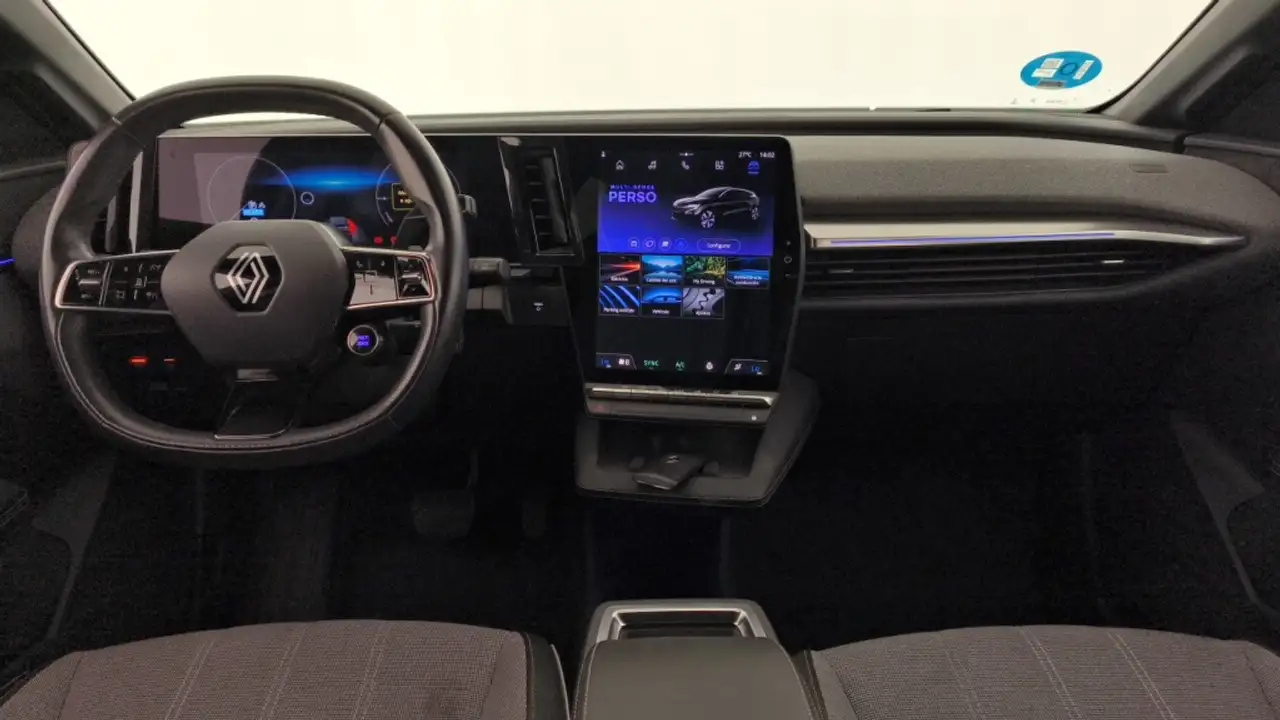 Renault Megane E-Tech TECHNO AUTONOMiA CONFORT 160KW 5P — Galerie du véhicule 18