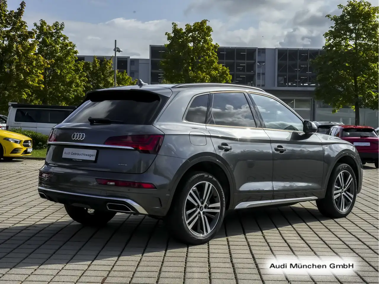 Audi Q5 40 TFSI qu. S tronic 2x S line AHK/Virtual+/M — معرض صور السيارة 8