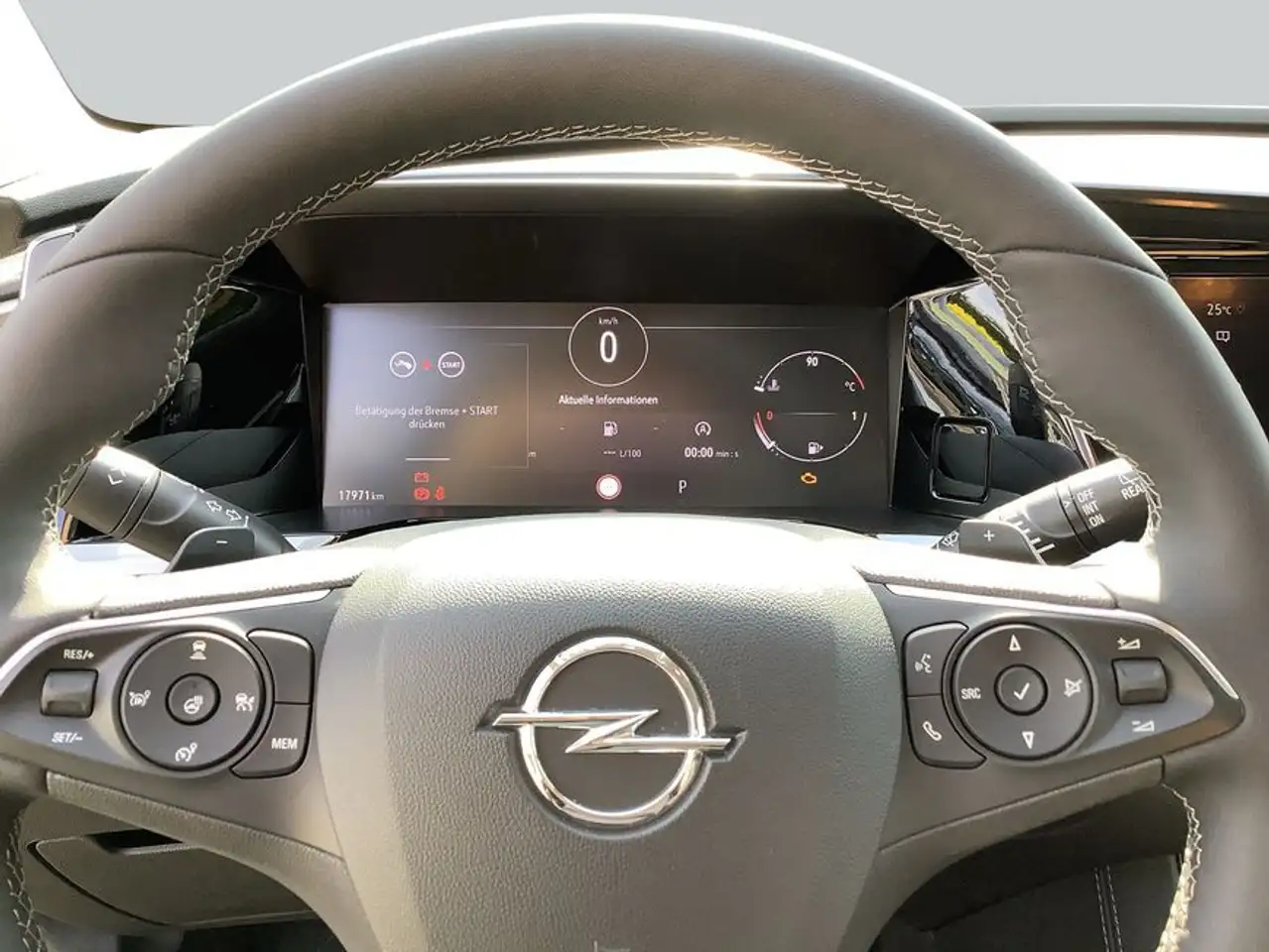Opel Grandland Grandland 1.2 DI Automatik GS — Galerie du véhicule 17