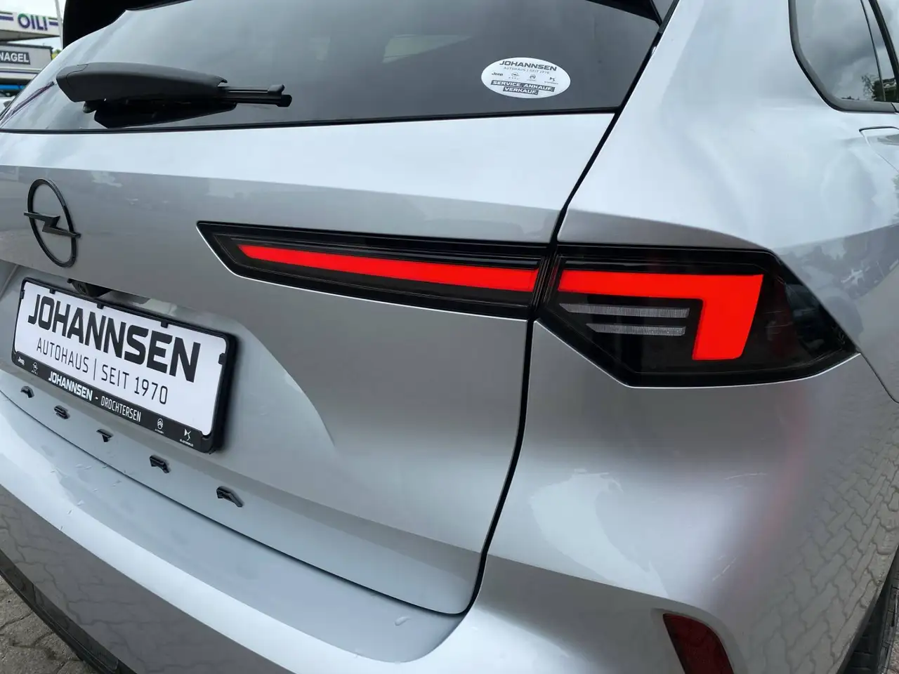 Opel Astra 1.2 Turbo SportsTourer GS Navi HeadUp Matrix — Galería del vehículo 24