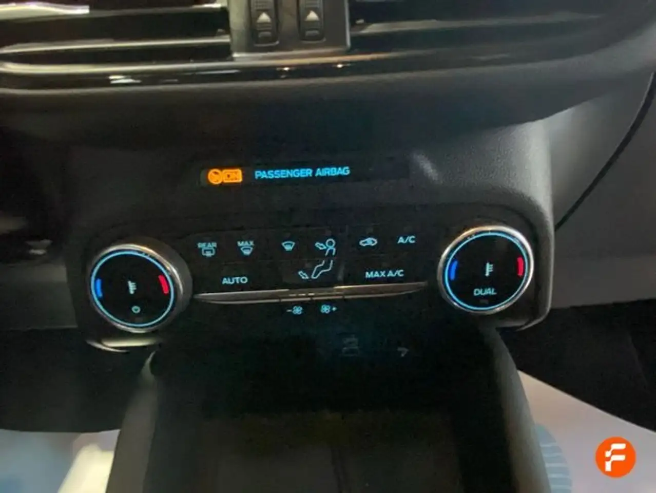 Ford Kuga 1.5 EcoBoost ST-Line FWD 150 — Vehicle gallery 16