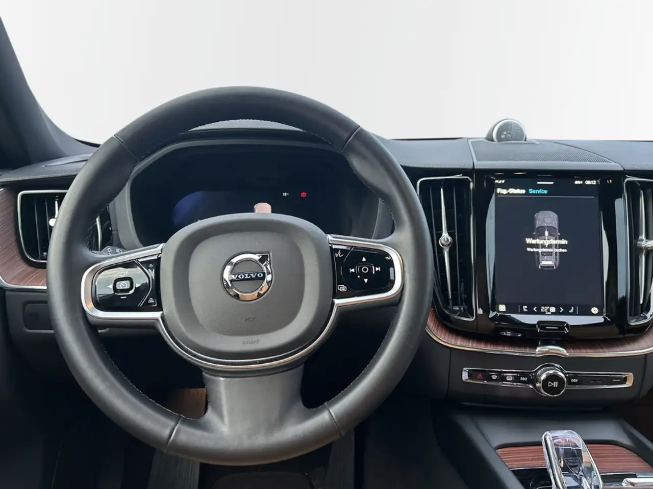 Volvo XC60 B5 Benzin AWD Ultra Dark 21'' ACC LED Nappa Massag — Galería del vehículo 13
