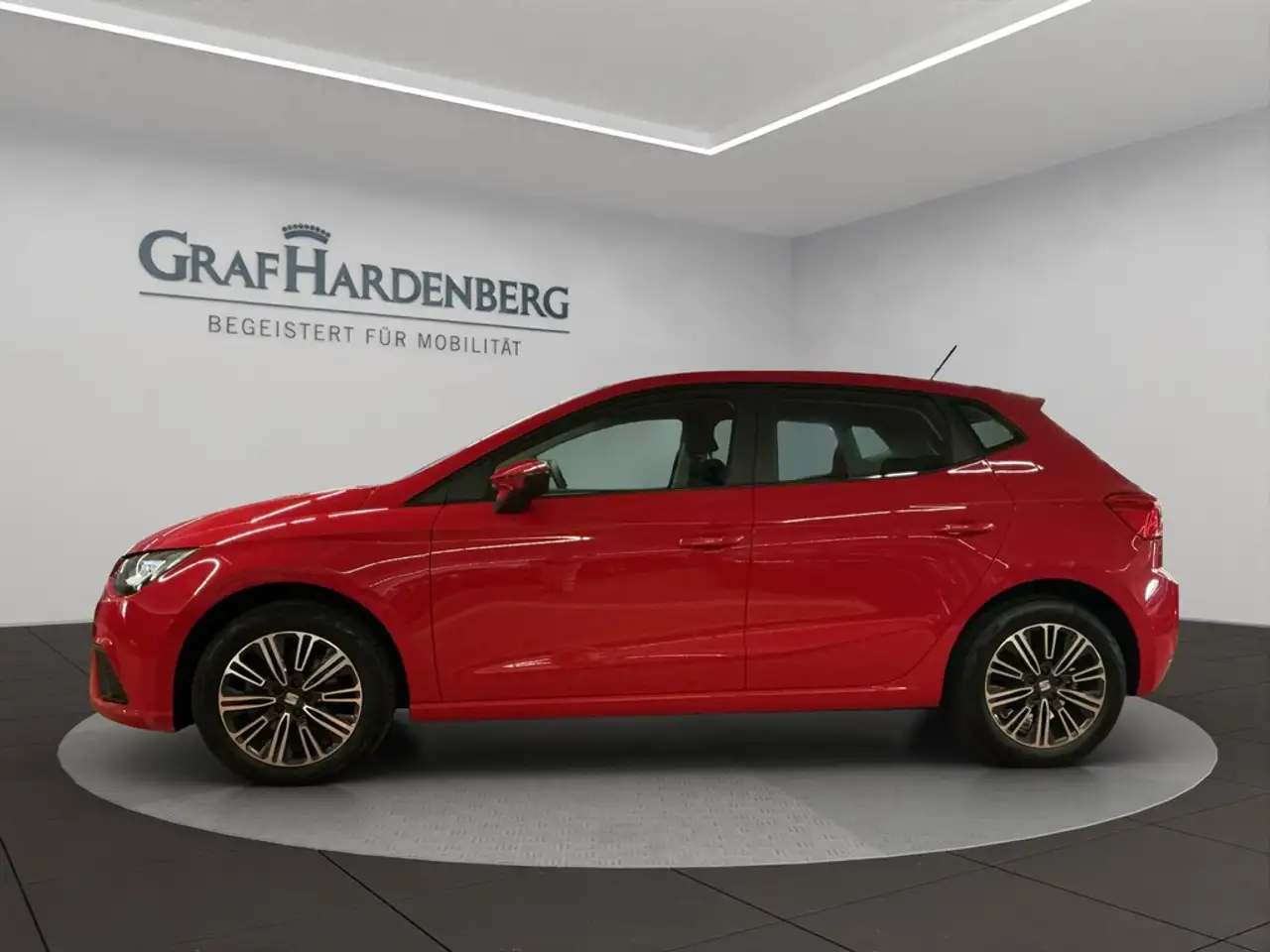 SEAT Ibiza 1.0 TSI Automatik Style Edition PDC SzHzg LED — Galerie du véhicule 2