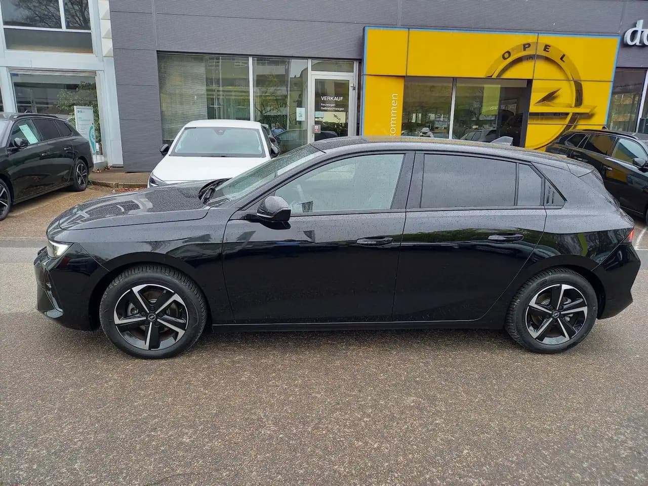Opel Astra 5-trg. 1.2T MT6 GS Navi Matrix Kamera — Galería del vehículo 2