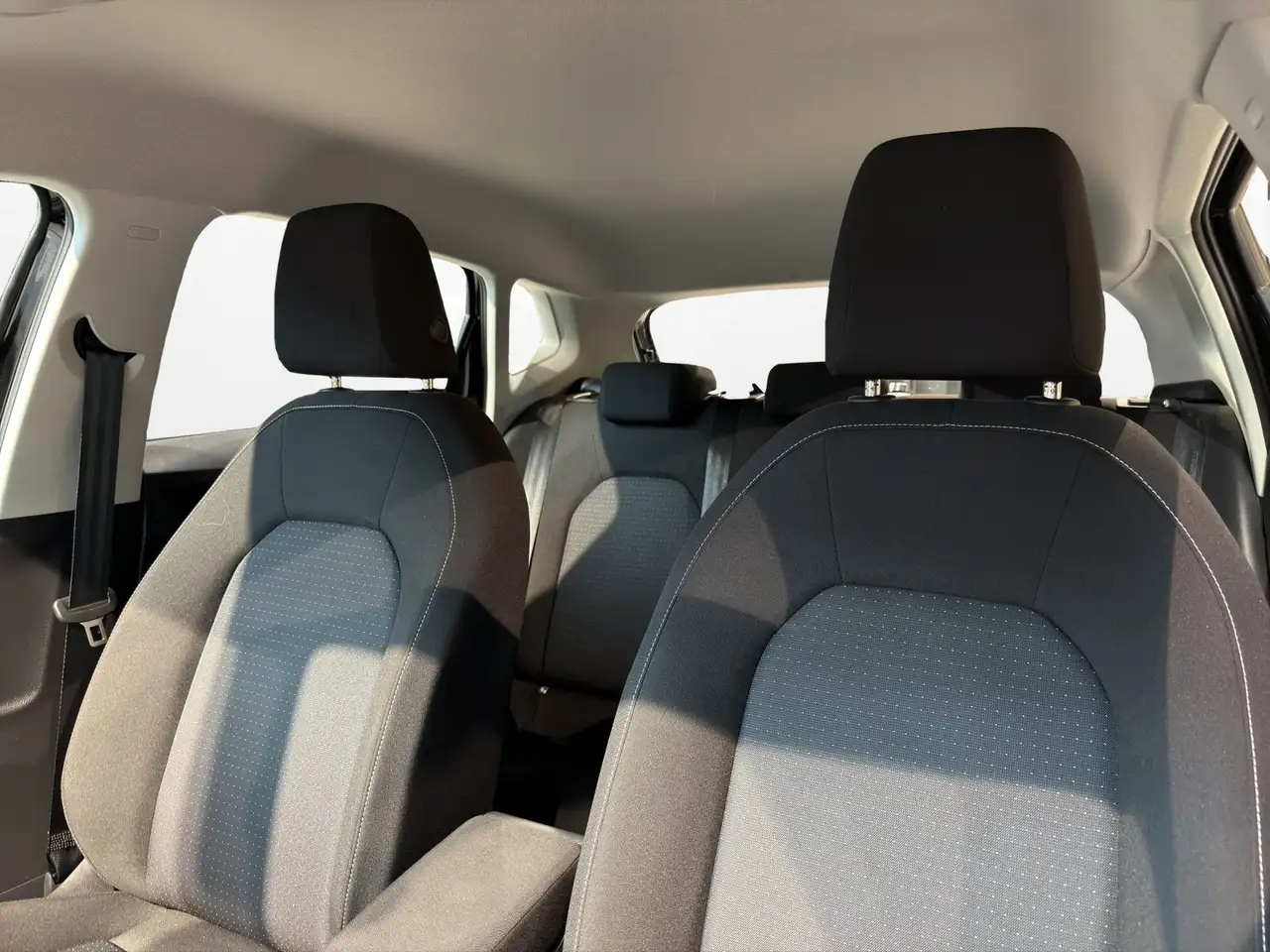 SEAT Ibiza 1.0 TSI Style Edition DSG LED Navi PDC+RFK — Vehicle gallery 9