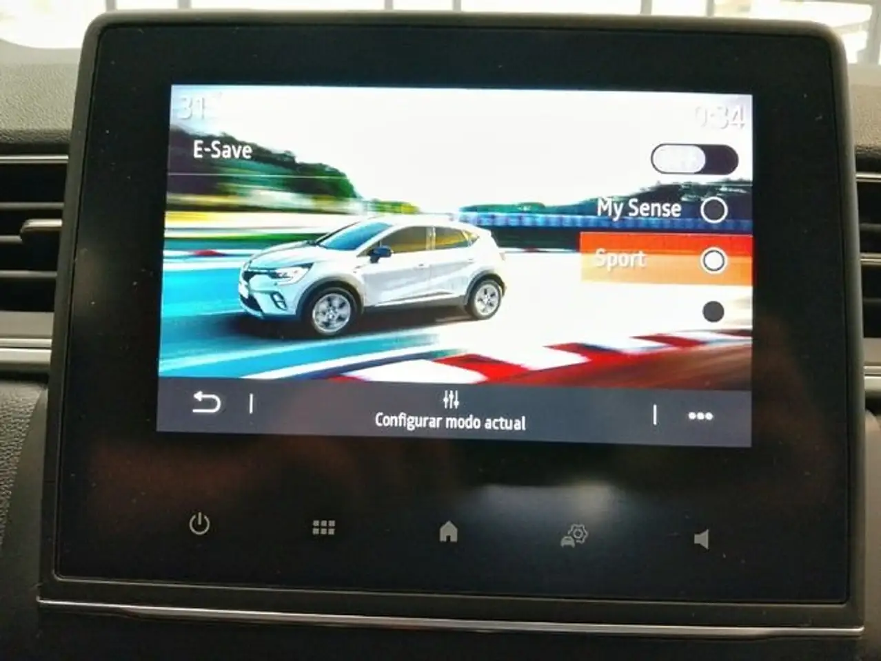 Renault Captur e-tech techno 105kw — Galerie du véhicule 8