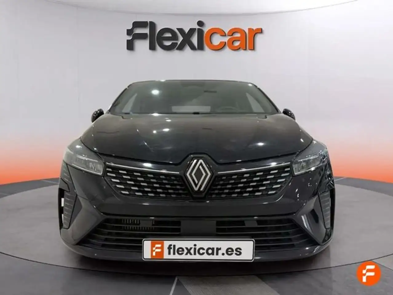 Renault Clio TCe Techno 67kW — معرض صور السيارة 2