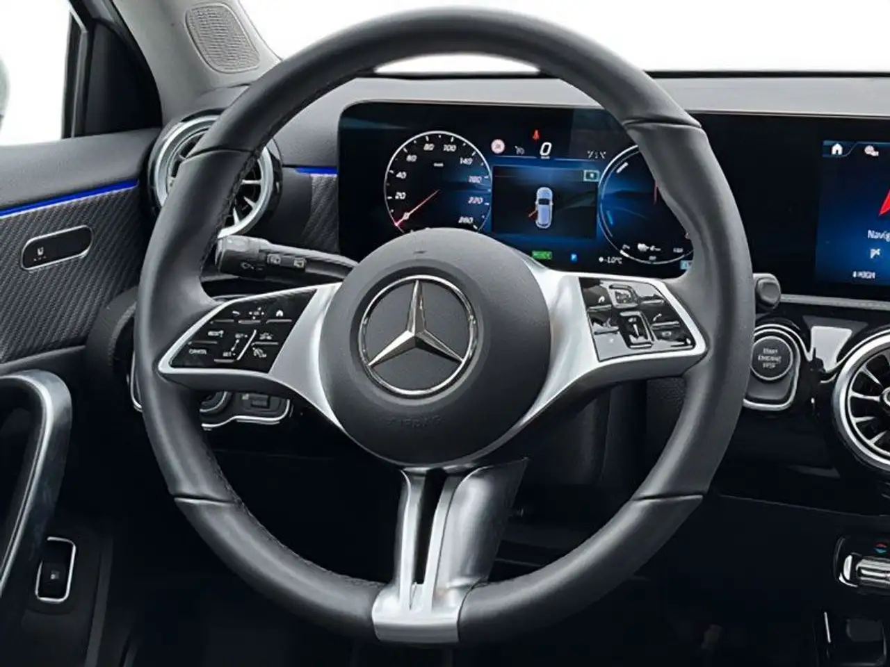 Mercedes-Benz A 250 e — Galería del vehículo 10