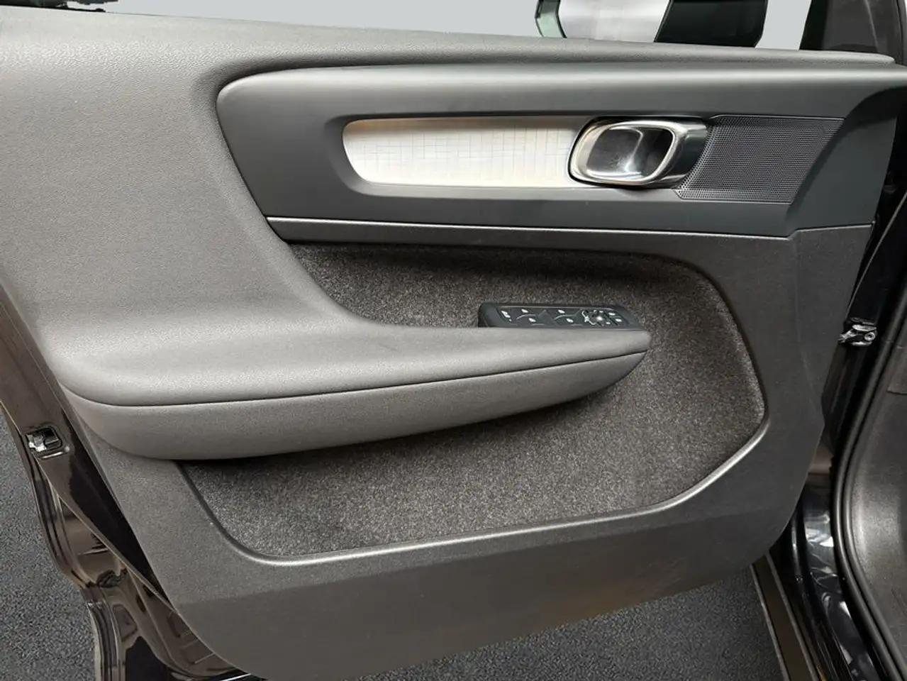 Volvo Sonstige XC 40 B3 2WD Core — معرض صور السيارة 19
