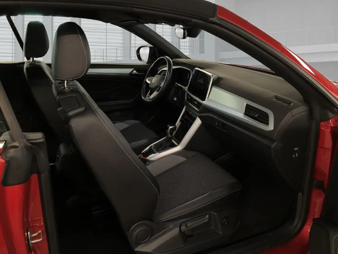 Volkswagen T-Roc Goal Cabriolet Style GOAL 1.5 TSI DSG — Galería del vehículo 5