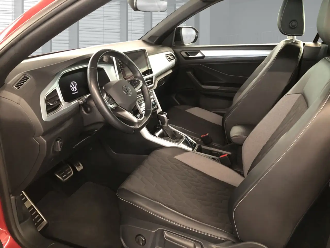 Volkswagen T-Roc Goal Cabriolet Style GOAL 1.5 TSI DSG — Galería del vehículo 10