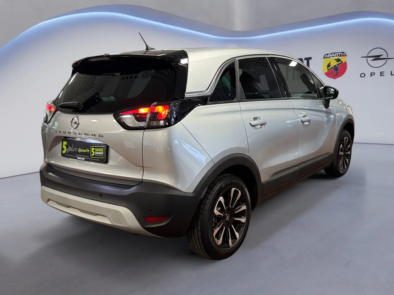 Opel Crossland 1.2 Elegance Paket Navi, Automatik — Vehicle gallery 7